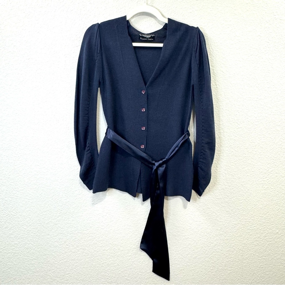 Elegant Navy Knit Cardigan with Satin Waist Tie
Made in Korea - Picture 3 of 8